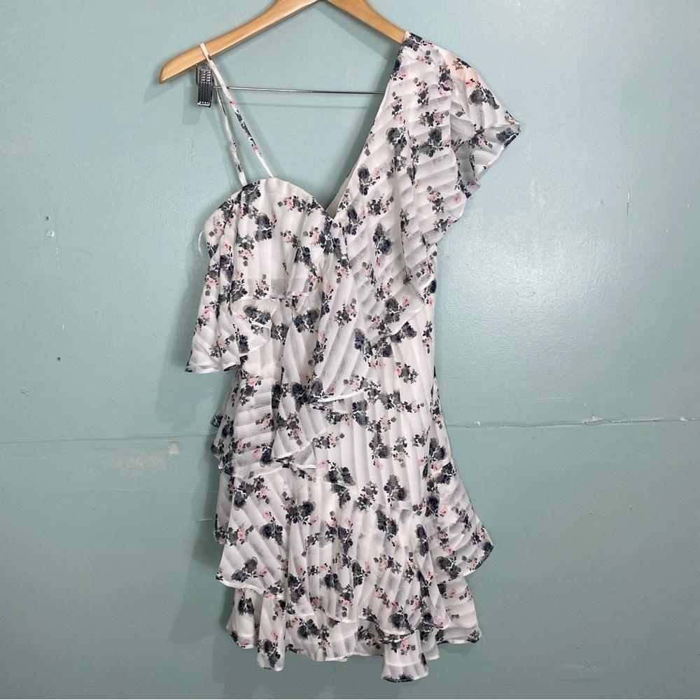 Elliat Off The Shoulder Bloom Dress Floral Ruffle White Mini Short Sleeve Sz M